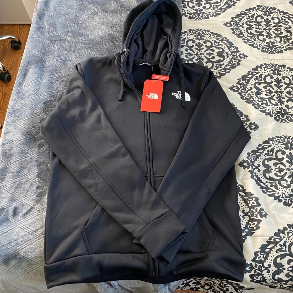 Brand new Men’s Northface jacket